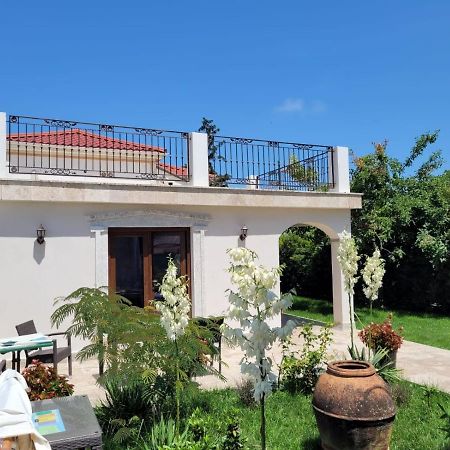 Vila Caviar Hotel Sulina Kültér fotó