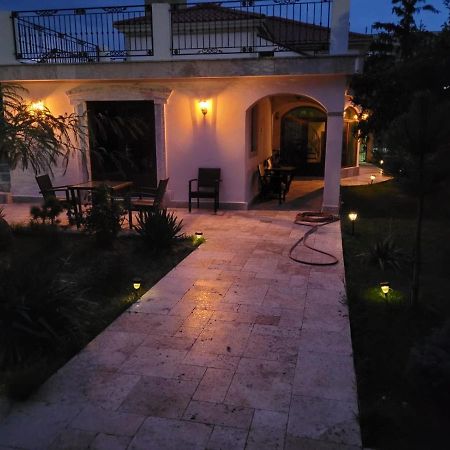 Vila Caviar Hotel Sulina Kültér fotó
